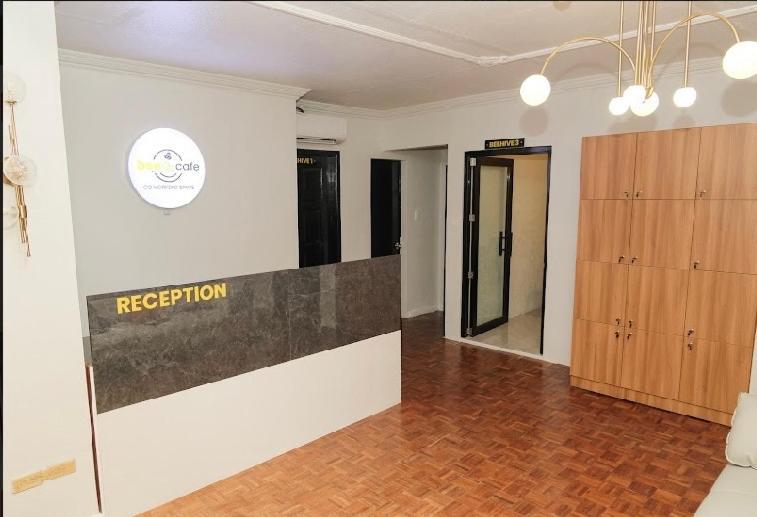 Honey Suite Room Inside Bee Cafe Cebu At Ayala Area Extérieur photo